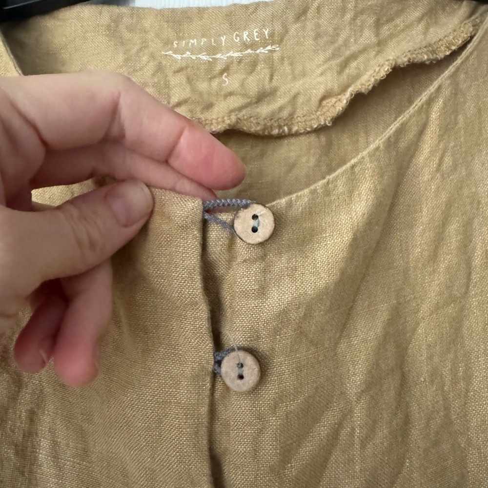 Simply Grey linen dress - Picture 2 of 2